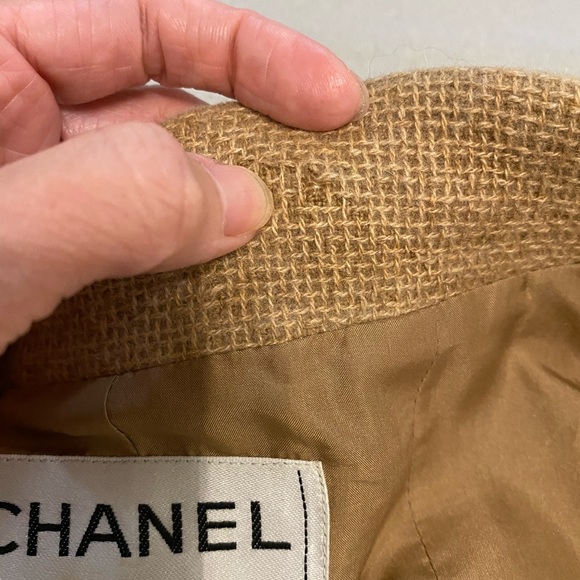 100% authentic Chanel vintage cashmere jacket - Picture 15 of 16